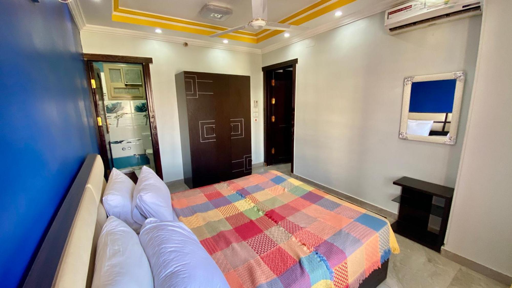 View 3 Bedrooms * Aswan